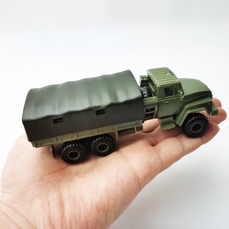 1:72 Scale Russian KrAZ-260 Tractor Military Vehicle Truck Toy Block Car Assembly Model Building Kit DIY Army Decor Collections