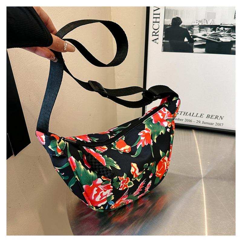 New trendy breast bag, large flower messenger bag, personalized versatile fashion and high-end fanny pack