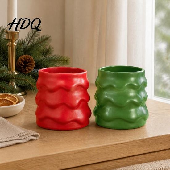 Modern Matte Finish Home Decor Christmas Tree Resin Ornament Multi-purpose Vase Pen Holder Makeup Functional for Shelves Brush Storage Container