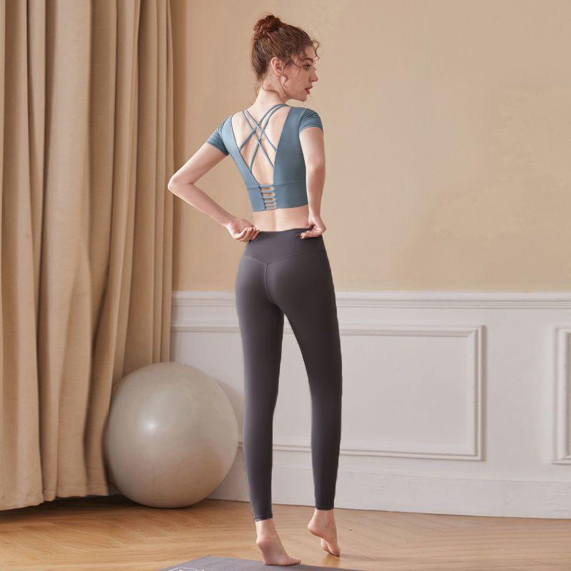 Women's Red Short Sleeve Slimming Yoga Top & Quick-Dry Running Fitness Set