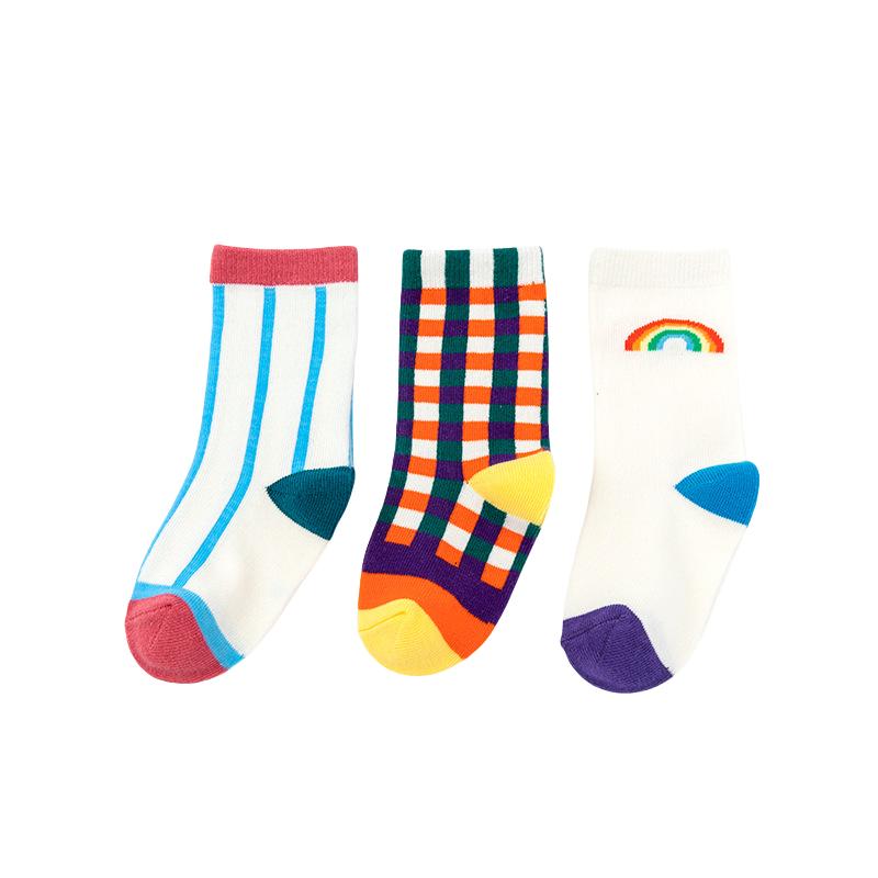 

3 Pairs/lot 0 to 6 Years Autumn Winter Socks with Pattern Cotton Soft Rainbow Socks for Girls Polka Dot Baby Socks Newborn 2 to 4 Years