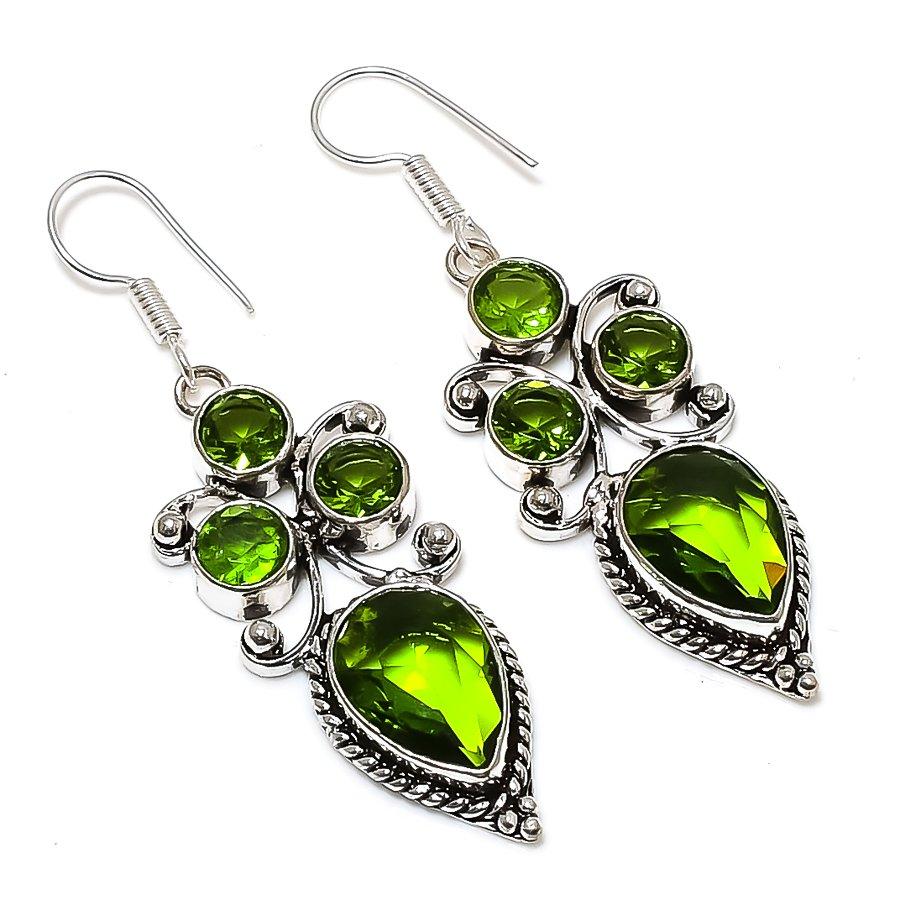 

Этнические ювелирные серьги ручной работы с драгоценными камнями перидот 2,36 дюйма VR-3007