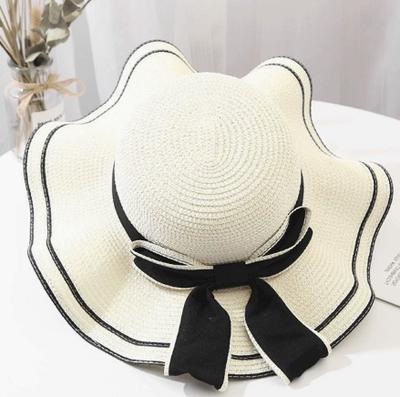 Wide Brim Outdoor Sun Hat for Women Summer Beach Straw Hat UV Protection Foldable Packable Travel Hat with Bowknot Design