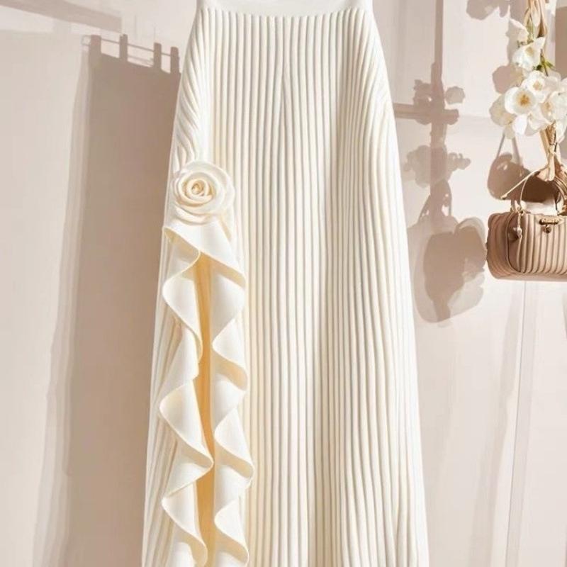 Women's Black High-Waisted A-Line Skirt: 2025 Autumn/Winter Collection