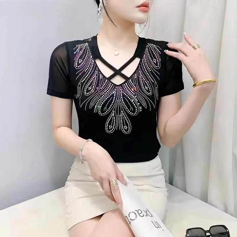 Summer New Cross V-neck Shiny Hot Diamonds T-shirt For Women Slim Short Sleeve Tees Lady Fashion Casual Elastic Mesh Tops