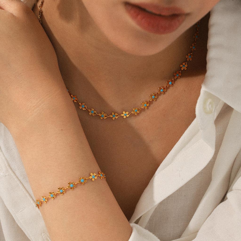 Stainless steel flower oil drop necklace, stylish titanium steel bracelet, non-fading jewelry
