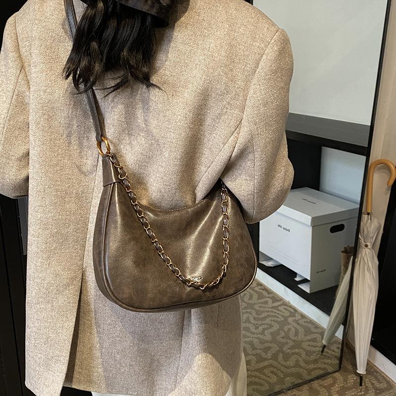 Premium sense retro bag women's early 2025 large capacity soft surface simple portable tote bag shoulder bag