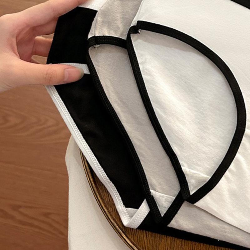 Japanese Style Classic Black White Gray Seamless Mid-waist Briefs for Women and Students Soft Breathable Comfort Cotton Crotch Underwear
