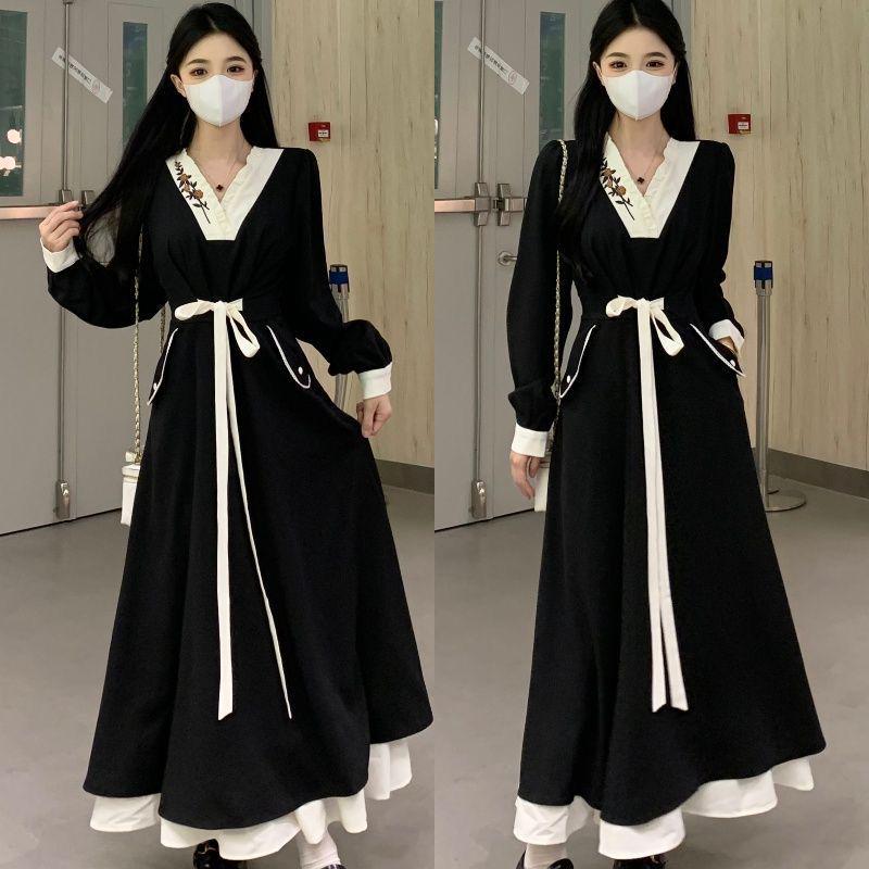 2026 Spring Chinese Style Plus Size Slimming Dress, A-line Silhouette, Puff Sleeves, Extra Long, Fair Skin Tone.