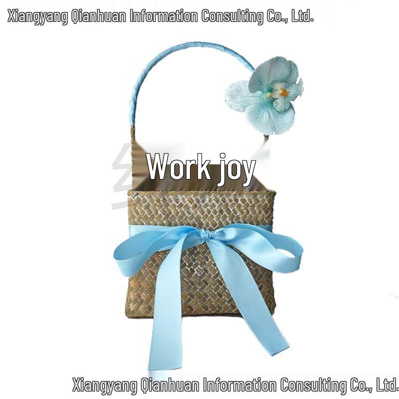 

Elegant Hand-Woven Bridesmaid Favor Box - Premium Candy Basket, High-End Gift for Weddings and Banquets Small 15x15x12cm