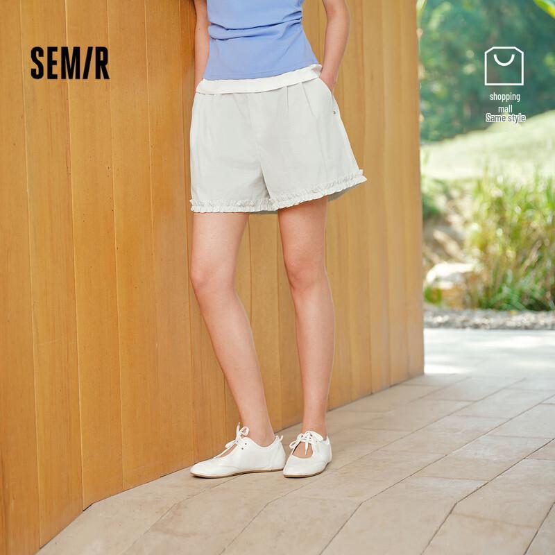 Semir Women s Ruffle Trim Pleated Elastic Waist Shorts M