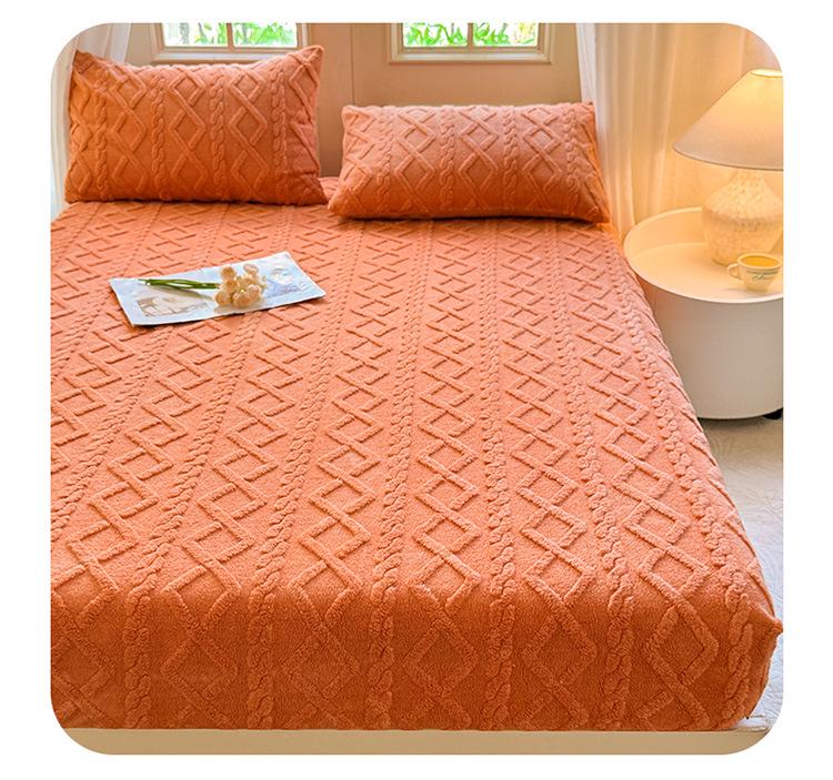 Winter Warm Velvet Taffeta Fitted Sheet - Non-Slip Solid Color Mattress Protector