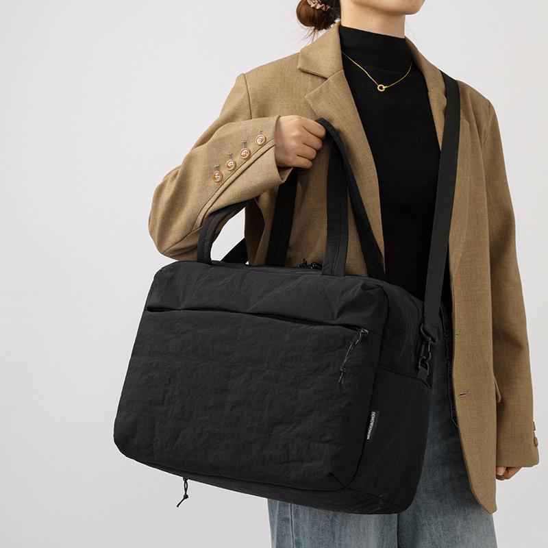 Gym Bag Travel Duffel Bag With Shoe Compartment Waterproof Shoulder Bag