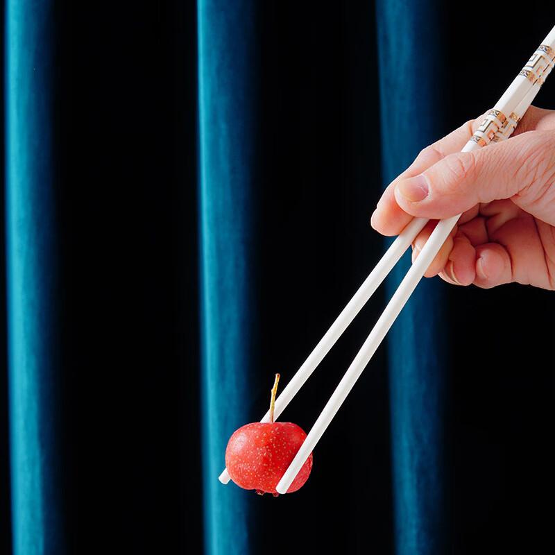 Ruhan Ceramic Chopsticks Set