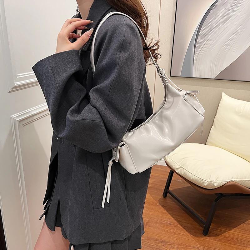 Monochromatic PU Shoulder Bag Zipper High Aesthetics Elegant Bag Soft Simple Versatile Crossbody