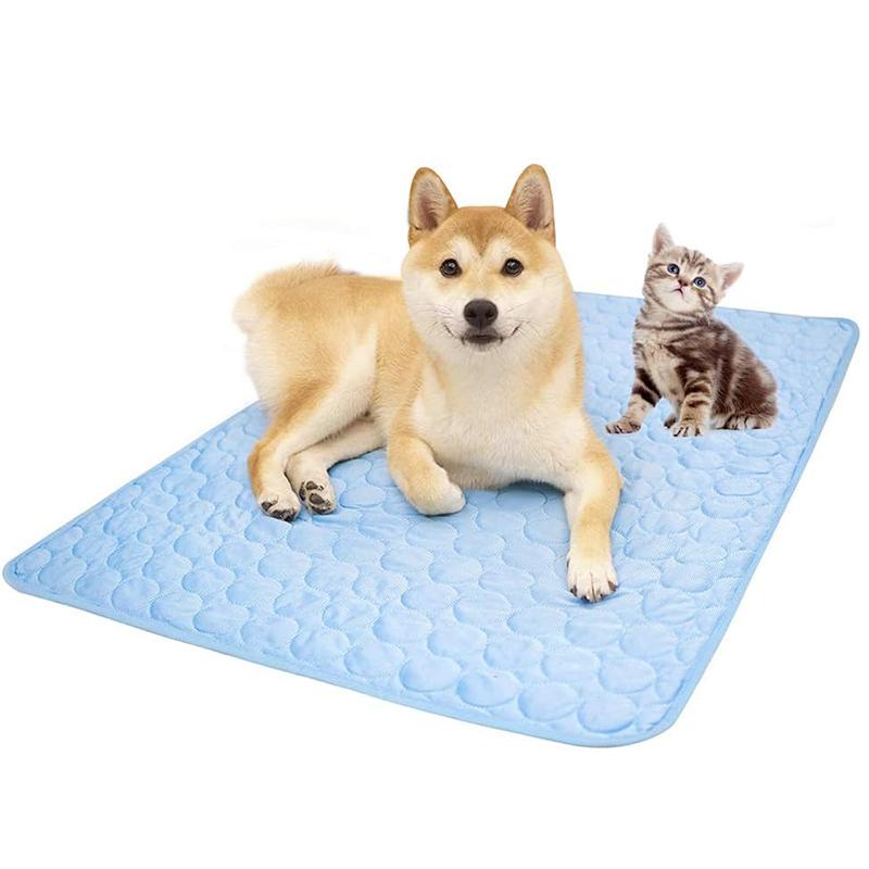 Yavru Köpek Gri Buz İpeği Soğutucu Ped Yaz Serin Nefes Alabilir Soğutucu Yıkanabilir Yeniden Kullanılabilir Isırmaya Dayanıklı Küçük Evcil Hayvan Kedi Uyku Pedi