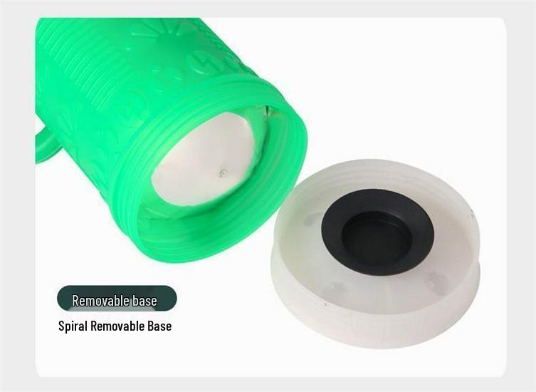 Large Capacity Insulated Thermos Flask with Traditional Design and Durable Plastic Shell, Ideal for Home and Dorm Use.