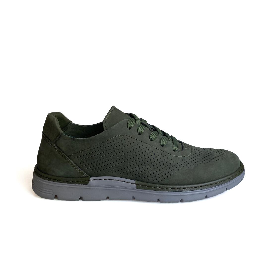 

Мужская спортивная обувь из натуральной кожи 40