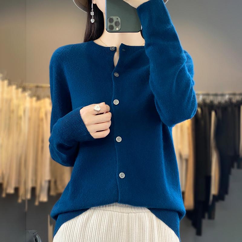 Women's Wool Cardigan: Autumn/Winter Round Neck Long Sleeve Knit Sweater, Slimming & Loose Fit