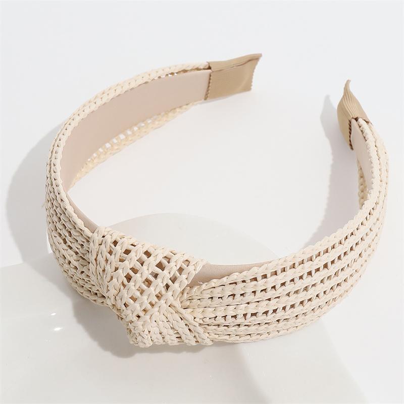 Chic Bohemian Style Raffia Knot Headband for Women's Beach Travel Hairbands Eco-Friendly Straw Accessory for Summer Outfits