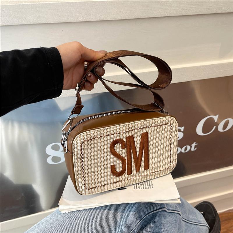 Spring Simple Women's Small Square Bag 2025 New Camera Bag Female Crossbody Ins Letter Explosion Shoulder Small Bag