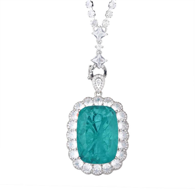 Jewelry Copper Bottom Gold-Plated Imitation Emerald Pendant Necklace Stone 20 * 28