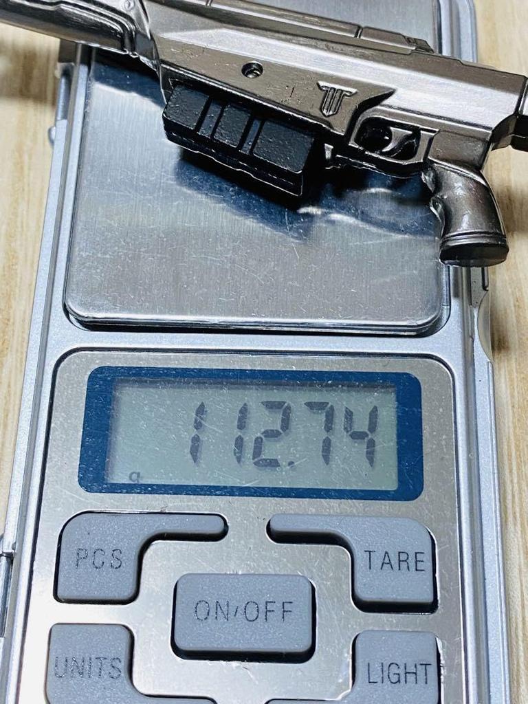 Hecart Valorant Bayonet Mini Weapon Keychain Accessory Figure Doll Display PS4 PS5 Anime Game PC Computer Alloy Toy Metal Miniature Legend