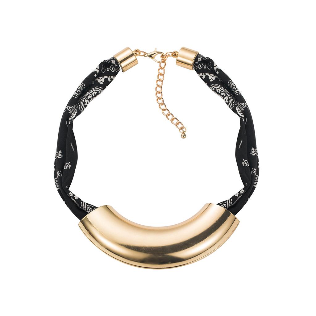 Retro Geometric Fabric Metal Necklace, Exaggerated Temperament Leopard Print Design Sense Collarbone Chain