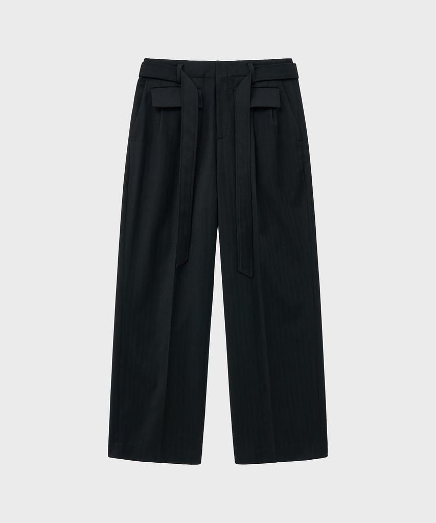 NOIRER FOR WOMAN Belted Pocket Wide Slacks (Black)