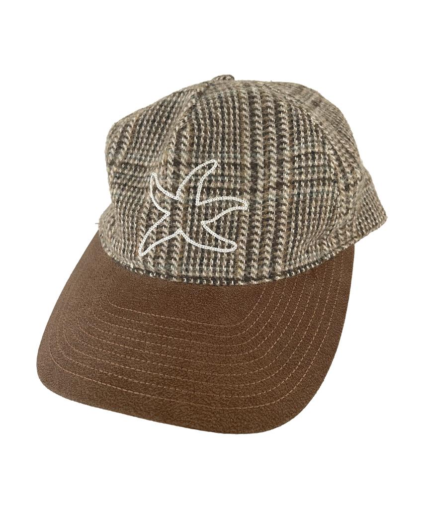 THE COLDEST MOMENT Tcm Knit Logo Cap (Brown)