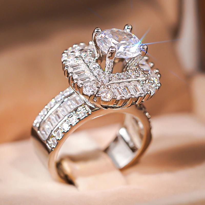 Huitan Luxury Women Ring Full Dazzling Cubic Zirconia Female Finger Trendy Wedding Anniversary Accessories Charming Jewelry Gift