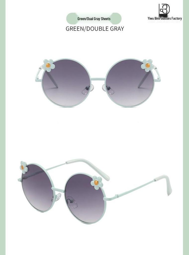 Korean Sweet Flower Style Children's Metal Sunglasses: Fashionable Beach & Photography Accessories