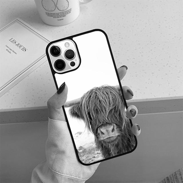 Highland Cows Phone Case For iPhone 17 Air 14 15 16 13 12 Cover For Apple 14 15 16 Pro Max 6S Plus Coque