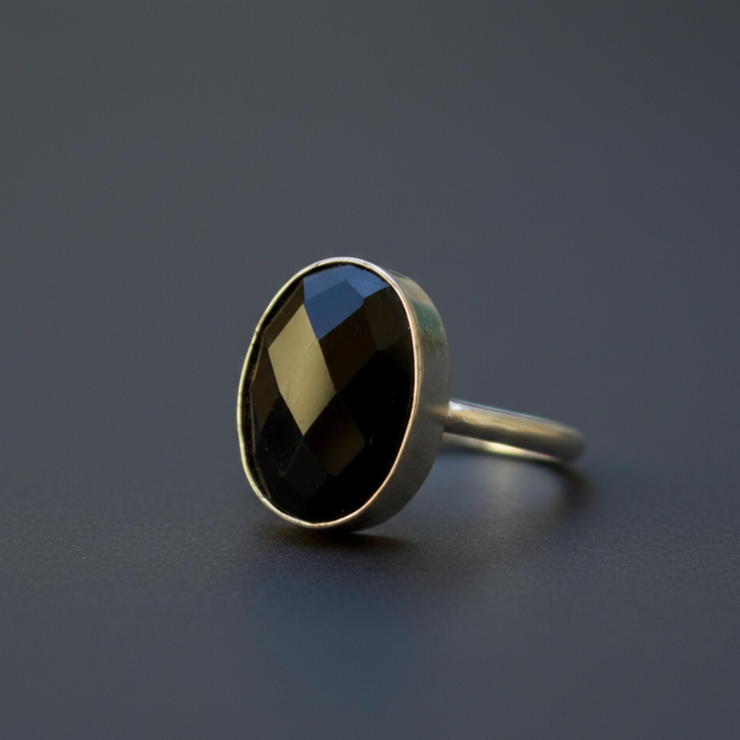 

Black Onyx Oval Statement Ring, 925 Solid Sterling Silver Jewelry, Handcrafted Minimalist Everyday Ring 12 срібний