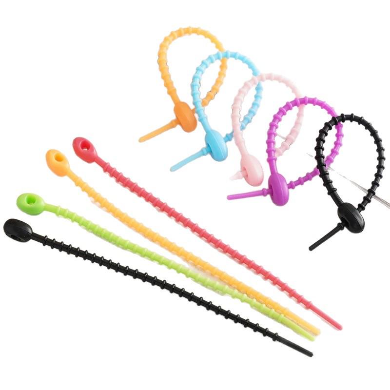 Newcomer Exclusive: Anti-Lost Silicone Cable Tie and Key Ring Set