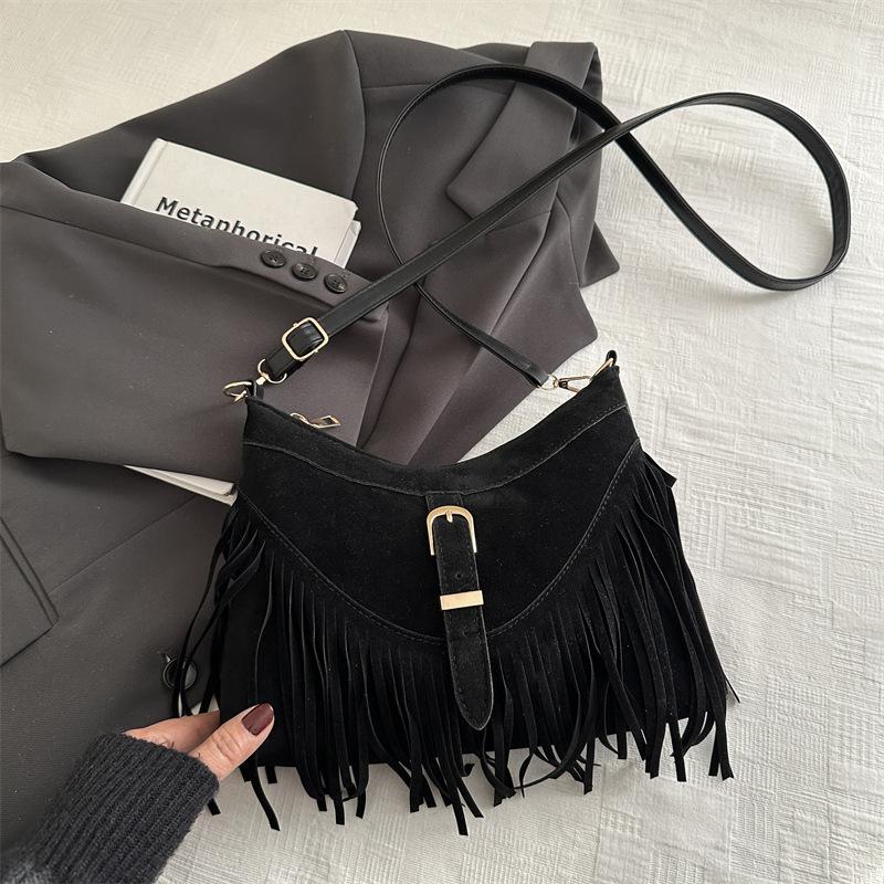 

Korean Style Suede Faux Leather Square Bag Tassel Fringe Crossbody Shoulder Purse for Women чёрный
