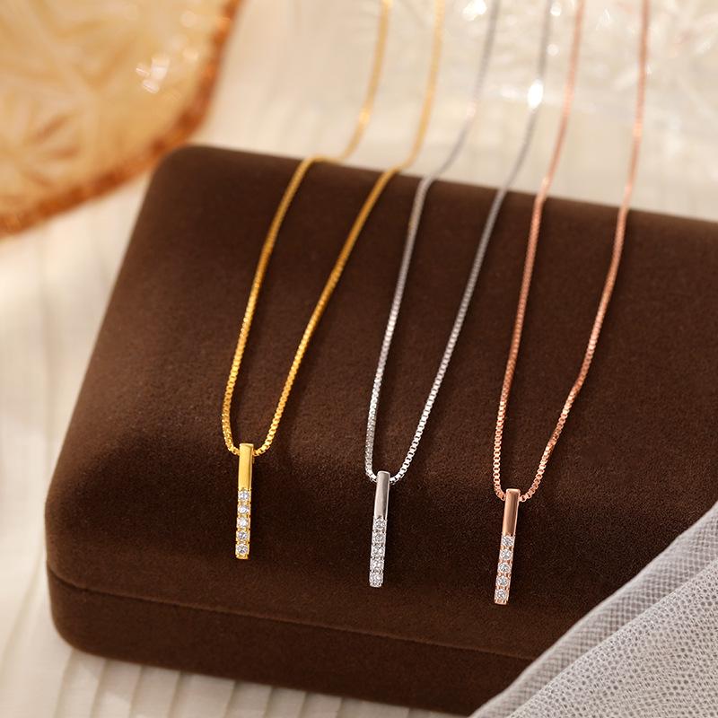Koreanische Leichte Luxus Zirkon Anhänger Halskette: S925 Sterlingsilber Schlüsselbeinkette, Schlichtes Modedesign
