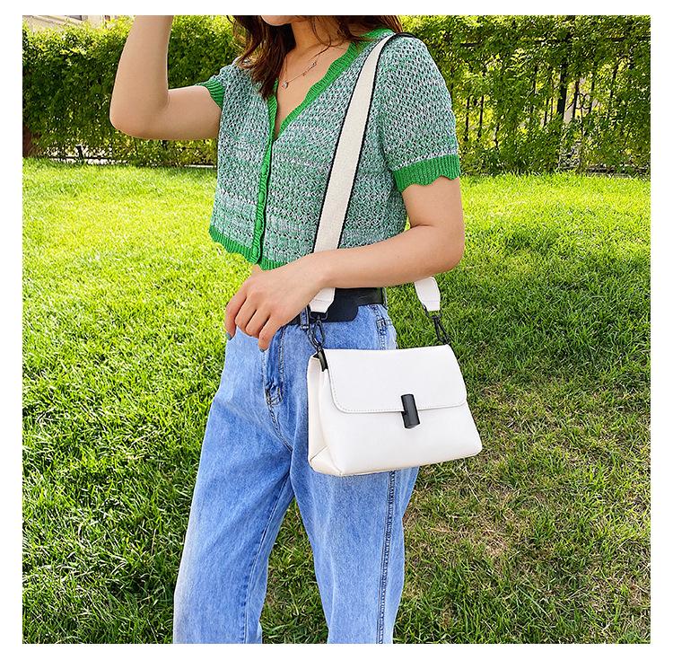 Retro Hong Kong Style Bag Women 2020 New Simple Shoulder Bag Fashion All-match Texture Messenger Female Bag Soft Leather Small Bag