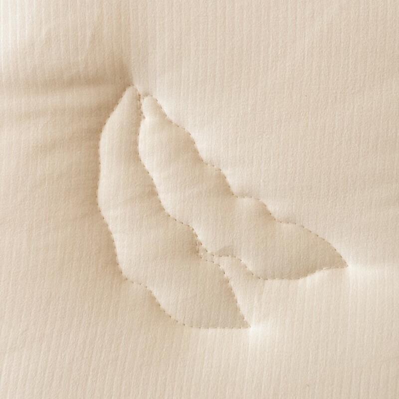 MUJI Class A Soy Fiber Quilt