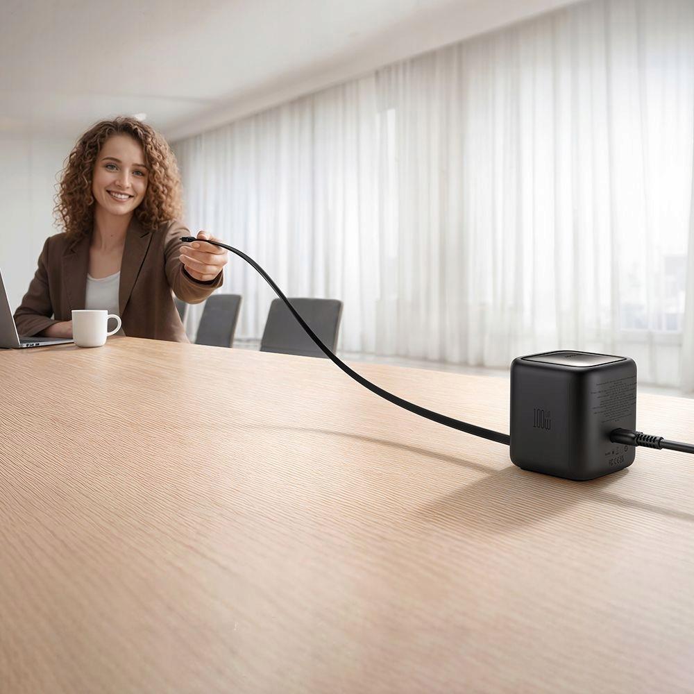 Mcdodo Szybka Ładowarka Z Wbudowanym Kablem Zasilacz 4X Usb-C Usb-A 100W