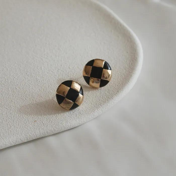 _JJ32 Black Gold Round Clip-on Earrings & Earrings