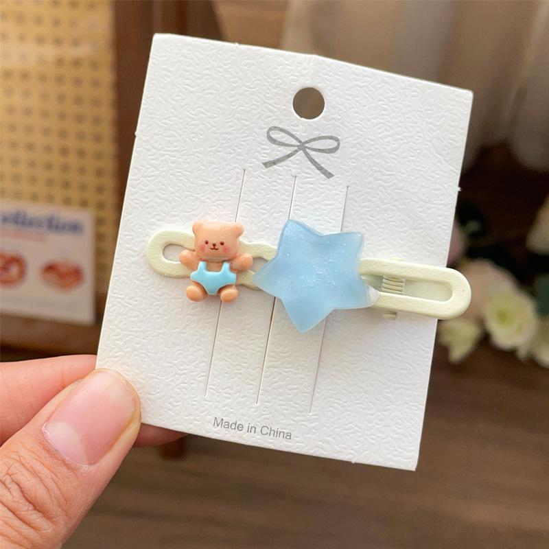 Adorable Bear Hair Clip for Girls: Duckbill Side Bangs Clip, Children's BB Star Hairpin.