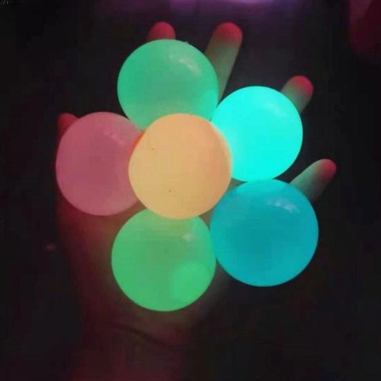 4/8/6/12Pcs Luminous Sticky Ball Glow-in-the-dark Wall Ceiling Sticky Ball TPR Anxiety Relief Stress Ball