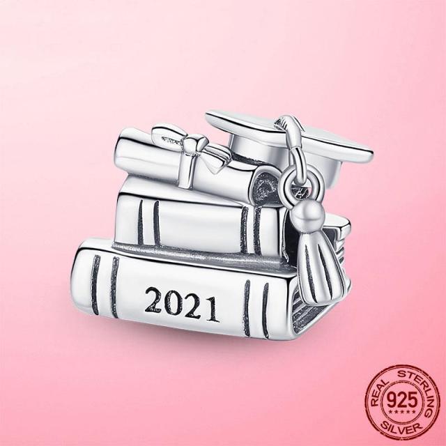 High Quality Silver Color  Graduation Books Charm Beads Fit Original Fashion Charm Bracelet Jewelry Gift