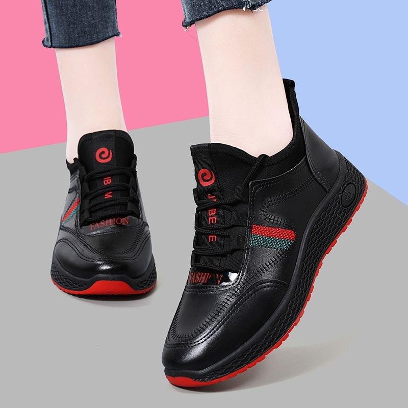 Spring and Autumn Leather Casual Women's Shoes Soft Sole Non-slip Versatile Fashion Kitchen Work Walking Shoes