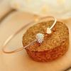 Bracciale Gioielli di Lusso da Donna Semplice Elegante Cristallo Incastonato Cuore d'Amore Bracciale Aperto Accessori