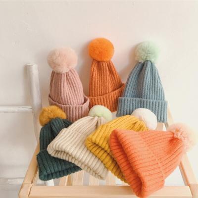 1 Pc Winter Warme Hüte für Baby Junge Mädchen Koreanische Mode Einfarbig Fleece Strick Hut mit Plüsch Ball Beanie kappe für 1-4Y Kinder