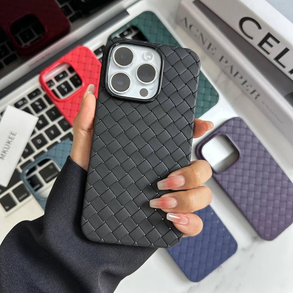 Applicable To IPhone 16pro Mobile Phone Case Apple 15 Mobile Phone Case Solid Color Braided Heat Dissipation and Breathable Tpu Protective Case Soft