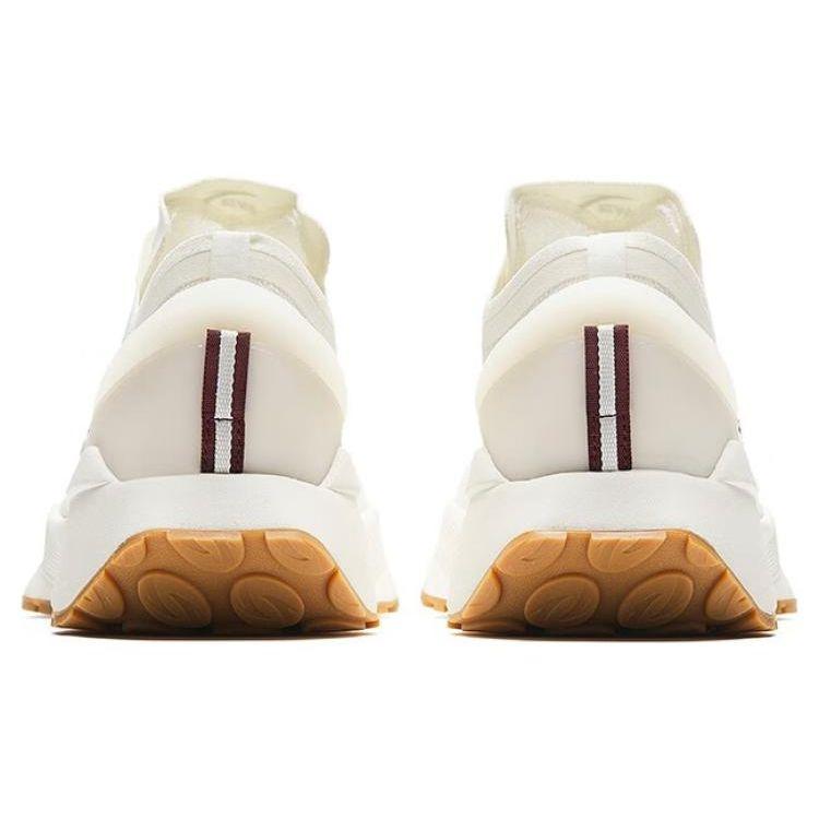 ANTA Mach 3 White Burgundy Gum Men 912338891-1