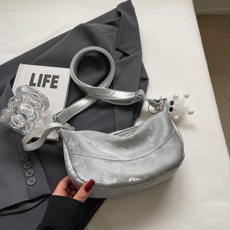 Chic Spring Summer Designer Dumpling Shoulder Bag For Women With Soft Material